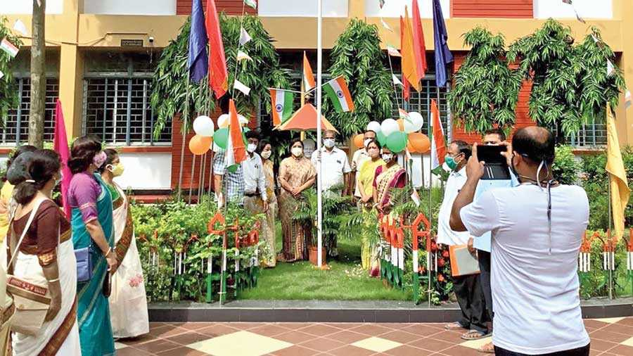 Independence day Week s Contests With I Day Flavour At Bhavan s Salt 