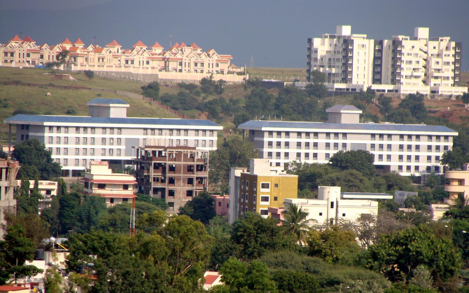 Atrium Skyward A New Landmark For Economical Luxury Homes Undri